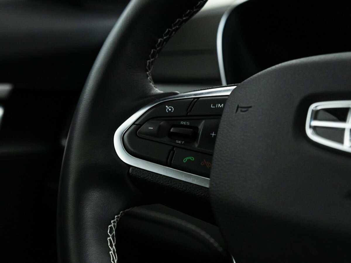 Geely Atlas Pro, 2023 Фото №21