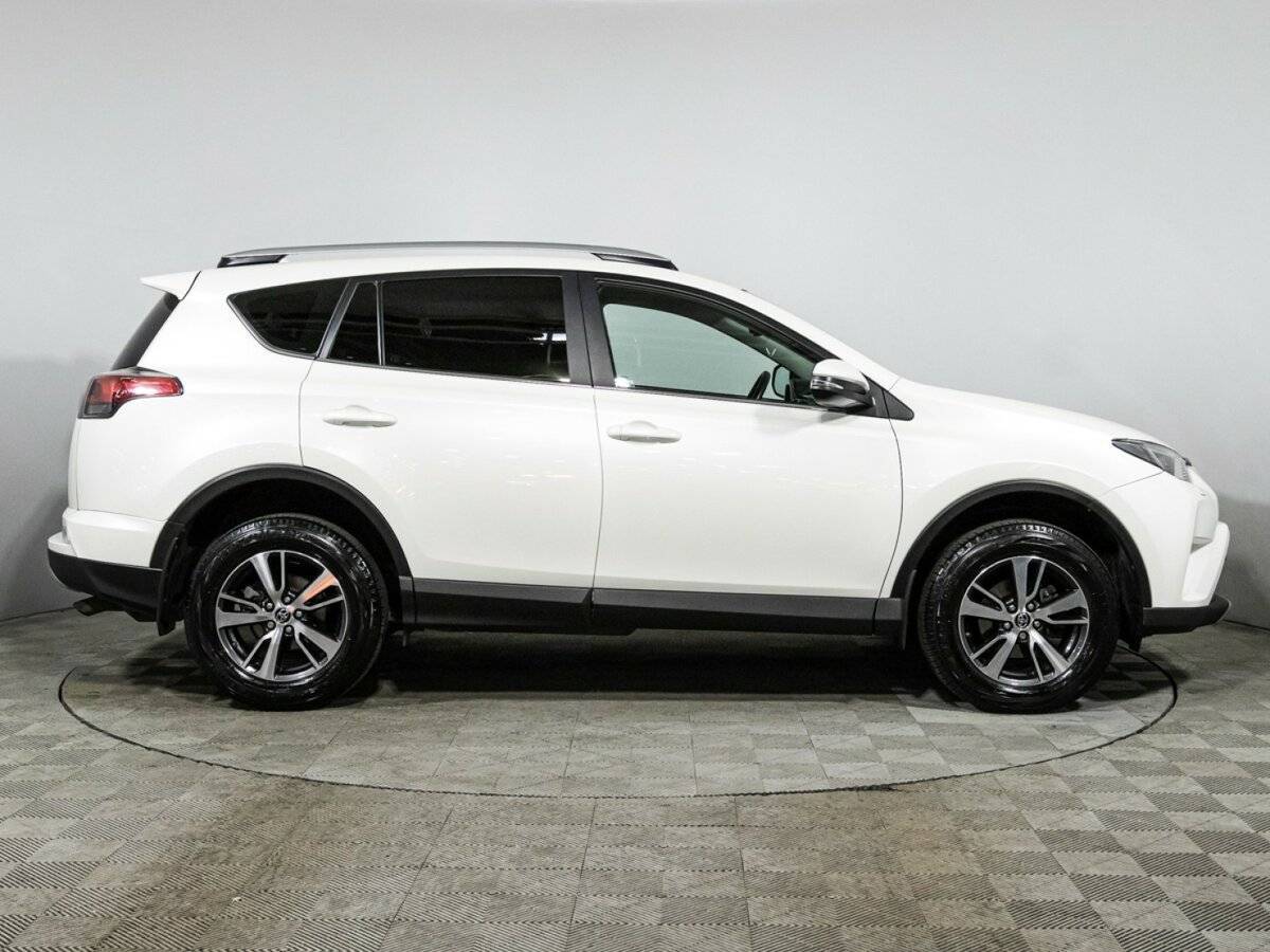 Toyota RAV4, 2017 - 43 541 км. | Фото №4