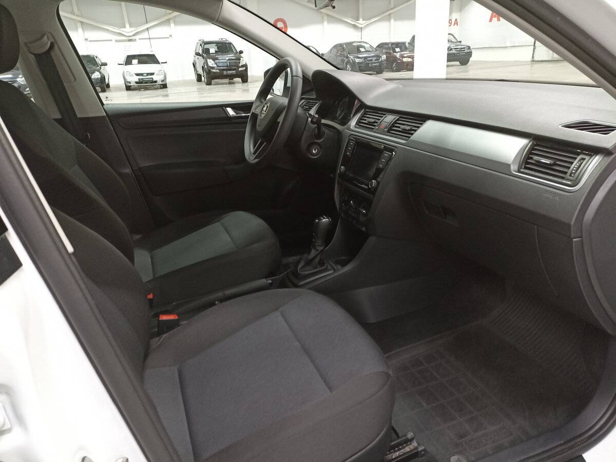 Skoda Rapid, 2019 Фото №11