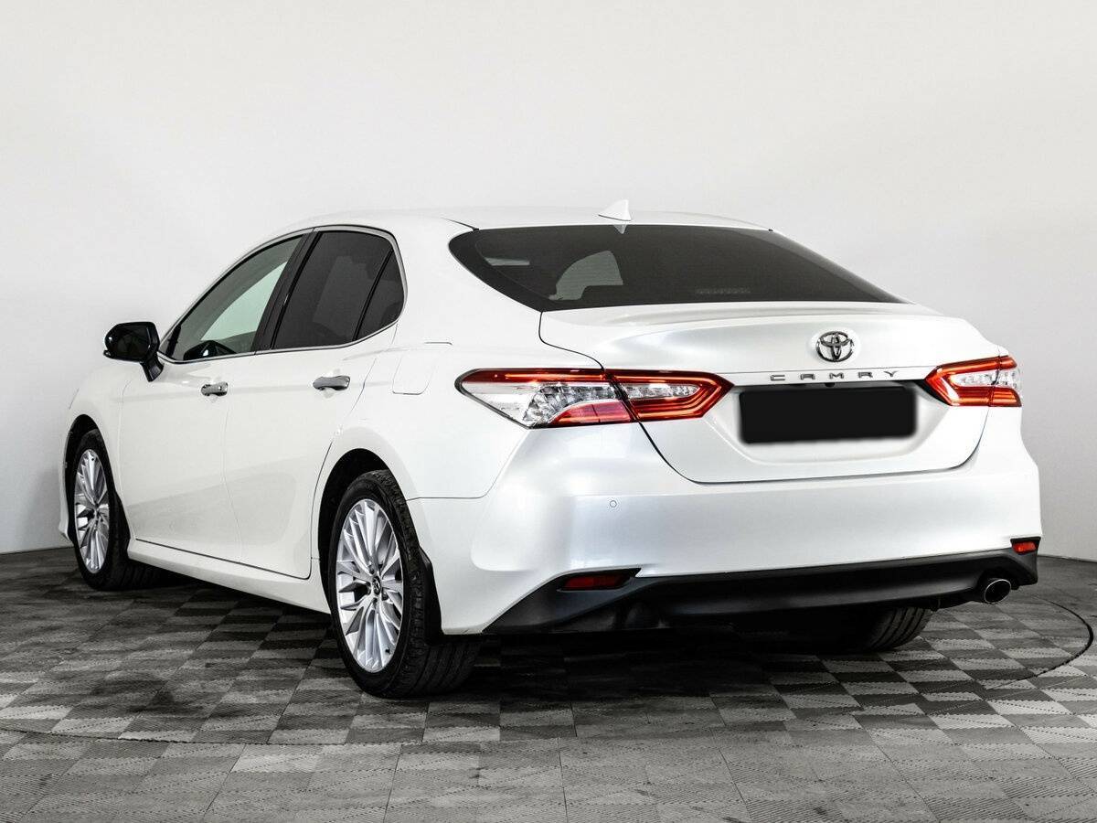 Toyota Camry, 2018 - 91 818 км. | Фото №8