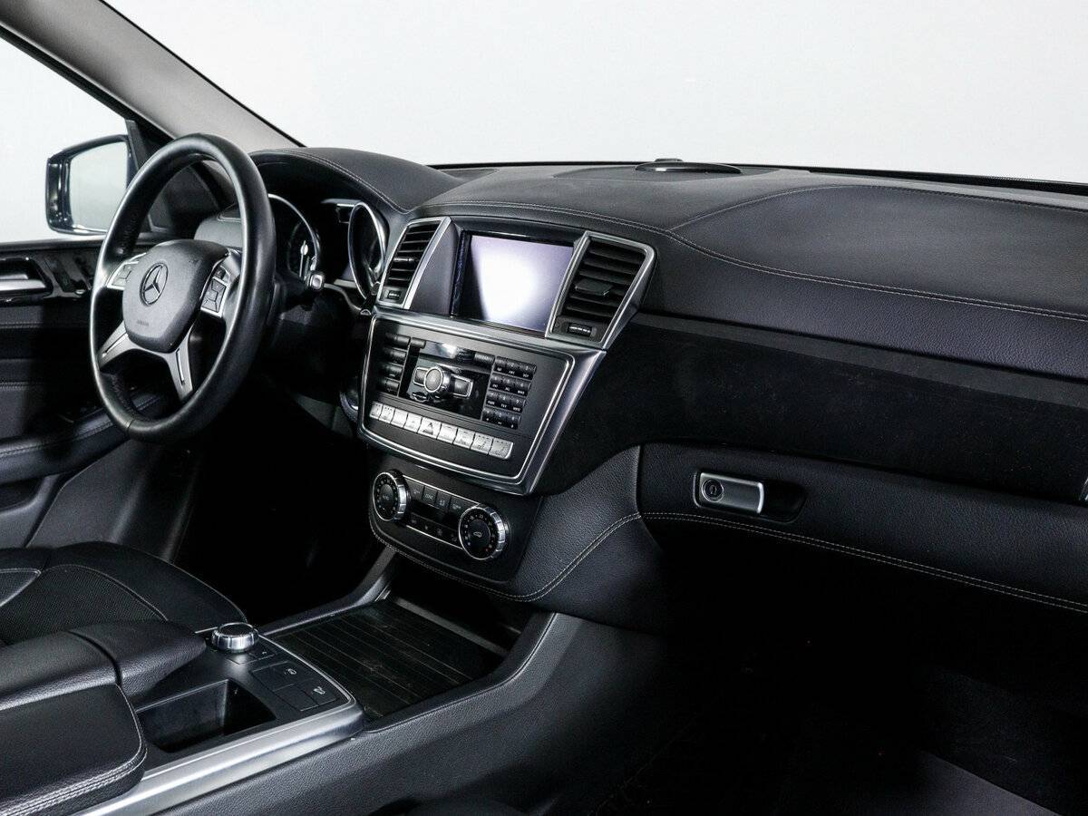 Mercedes-Benz M-Класс 350 CDI, 2015 Фото №9