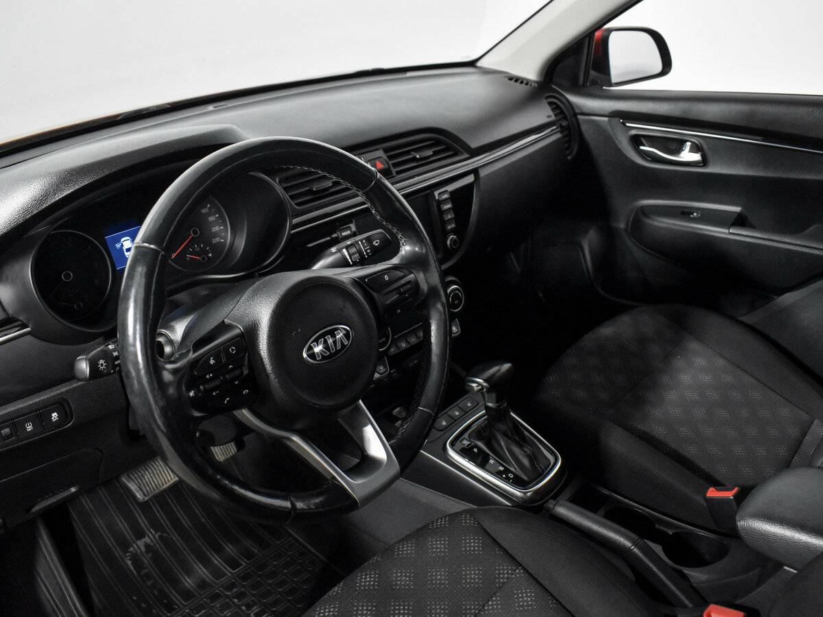 Kia Rio, 2018 Фото №9