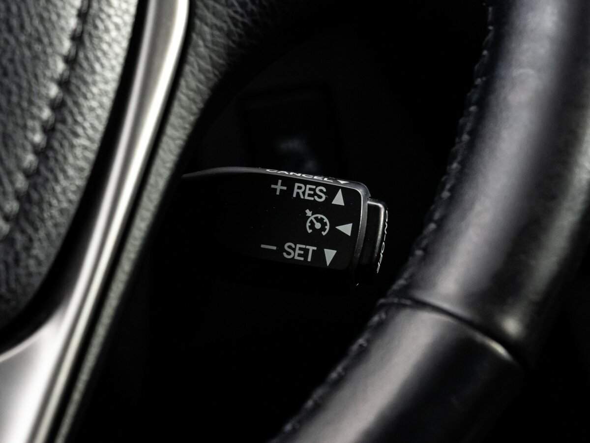 Toyota RAV4, 2018 Фото №14