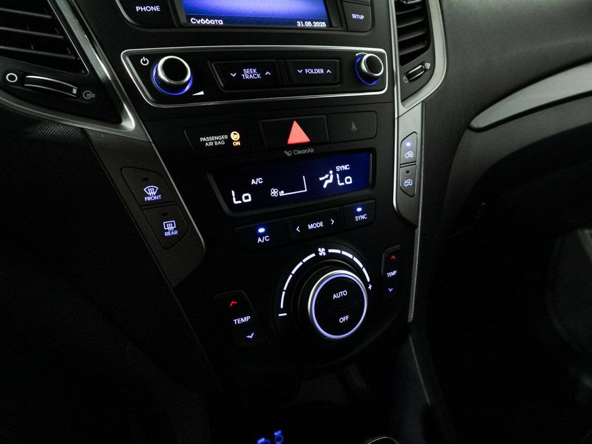 Hyundai Santa Fe, 2017 Фото №16