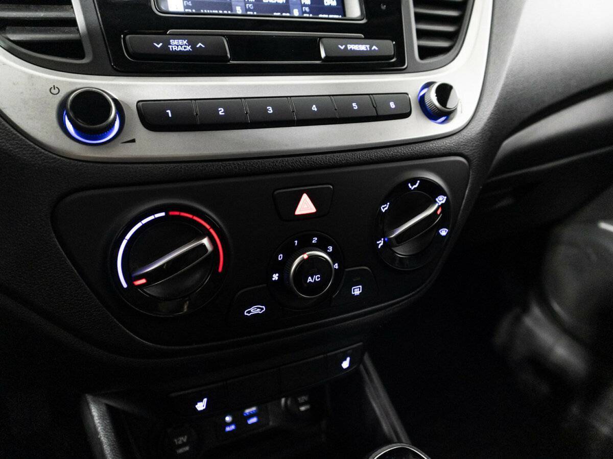 Hyundai Solaris, 2018 Фото №16