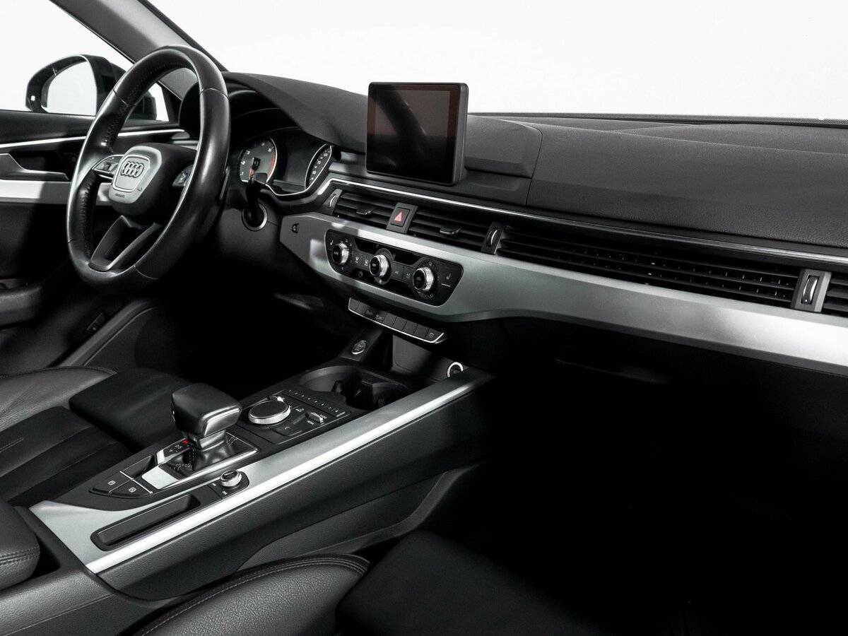 Audi A4, 2017 Фото №9