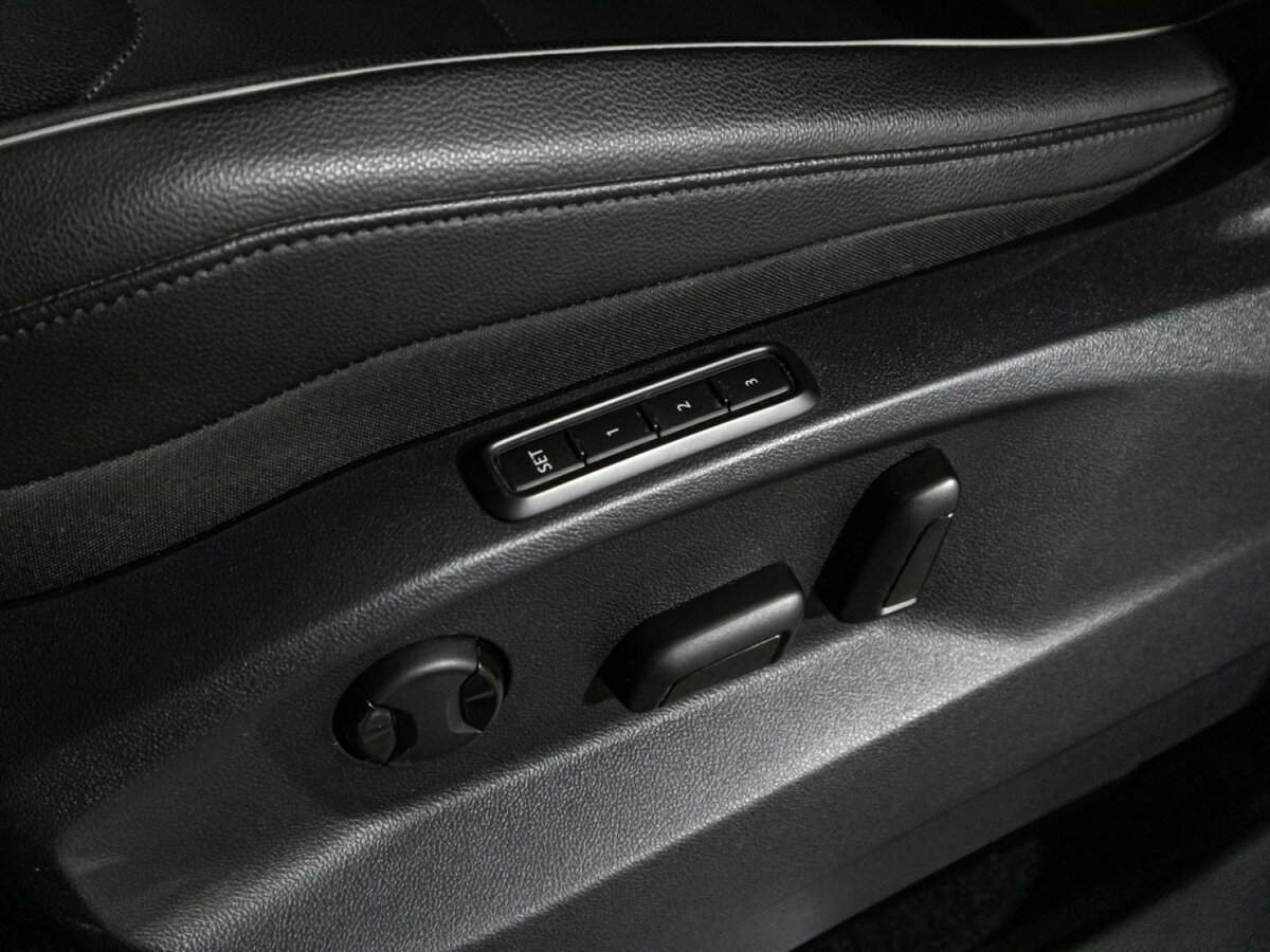 Volkswagen Tiguan, 2020 Фото №18