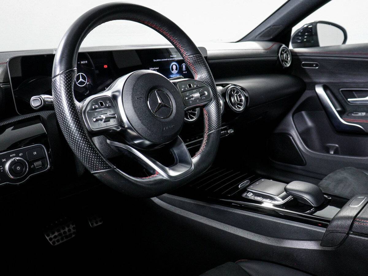 Mercedes-Benz CLA 200, 2019 Фото №14