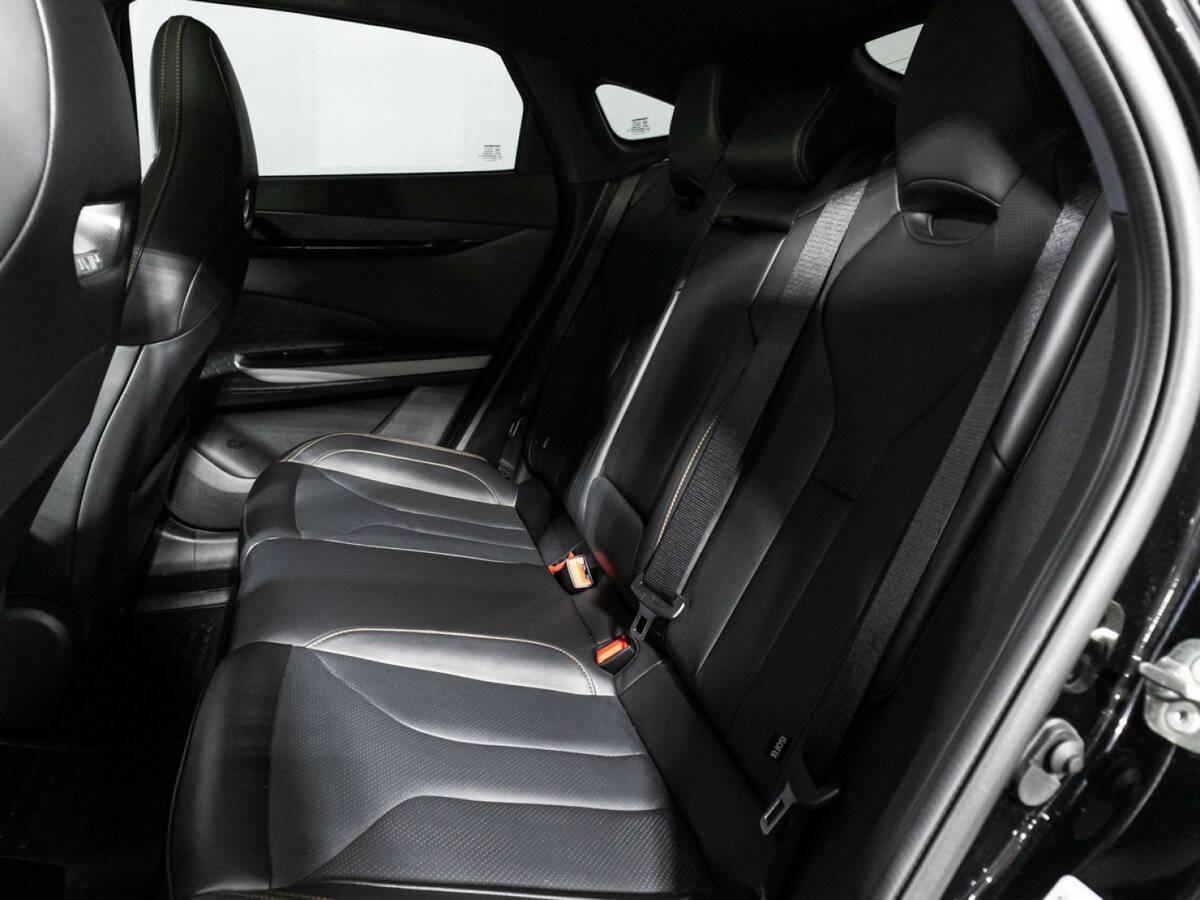 Changan UNI-V, 2023 Фото №10