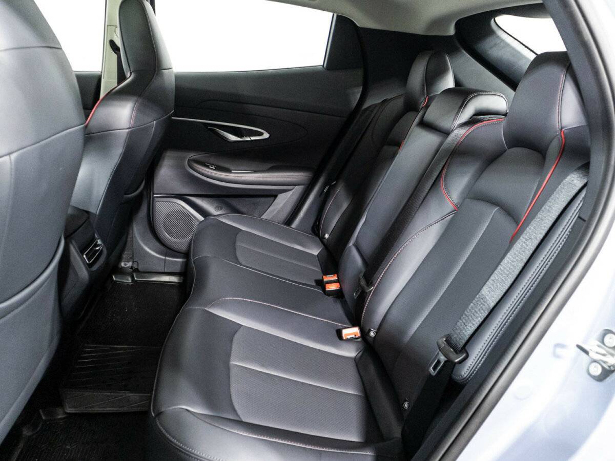 Changan UNI-T, 2023 Фото №10