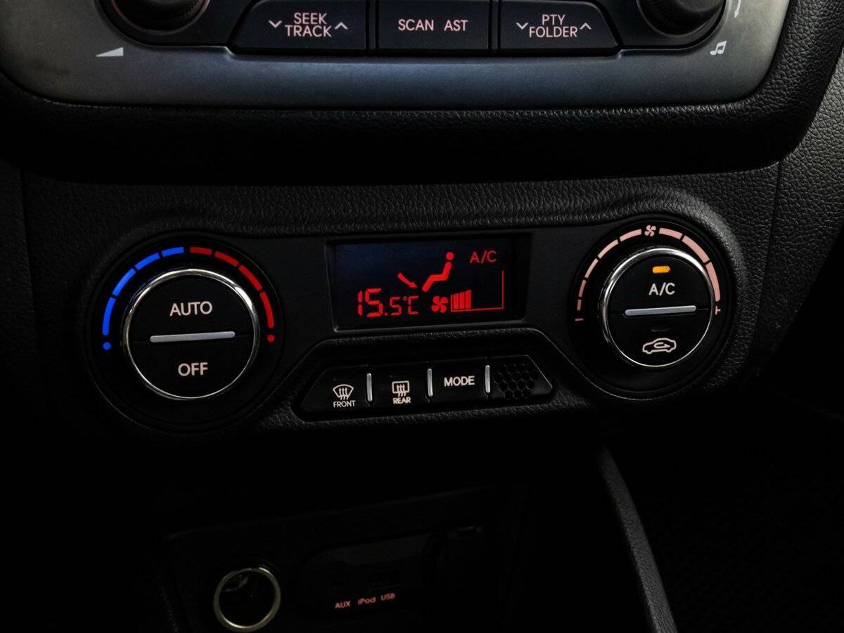 Kia Rio 4-speed, 2012 Фото №11