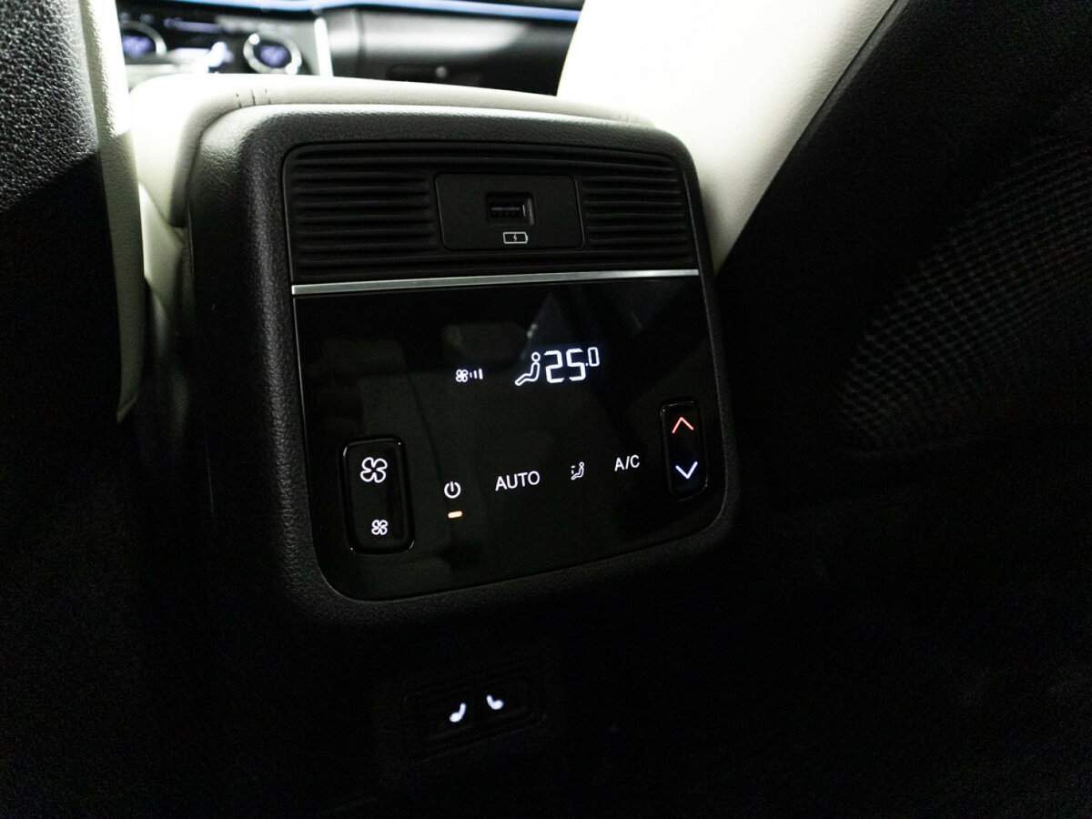 Exeed VX, 2022 Фото №25