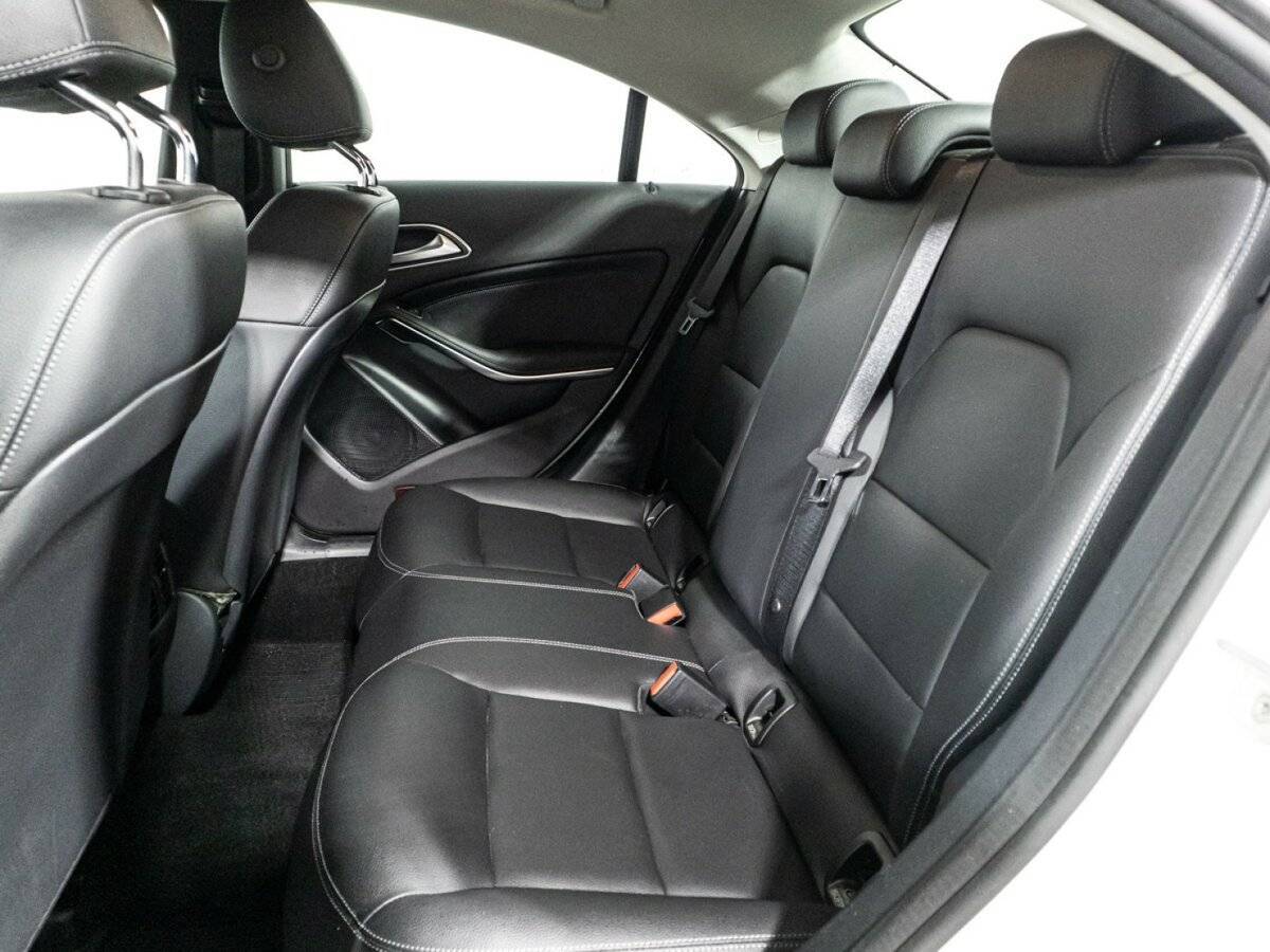 Mercedes-Benz CLA 200, 2015 Фото №10