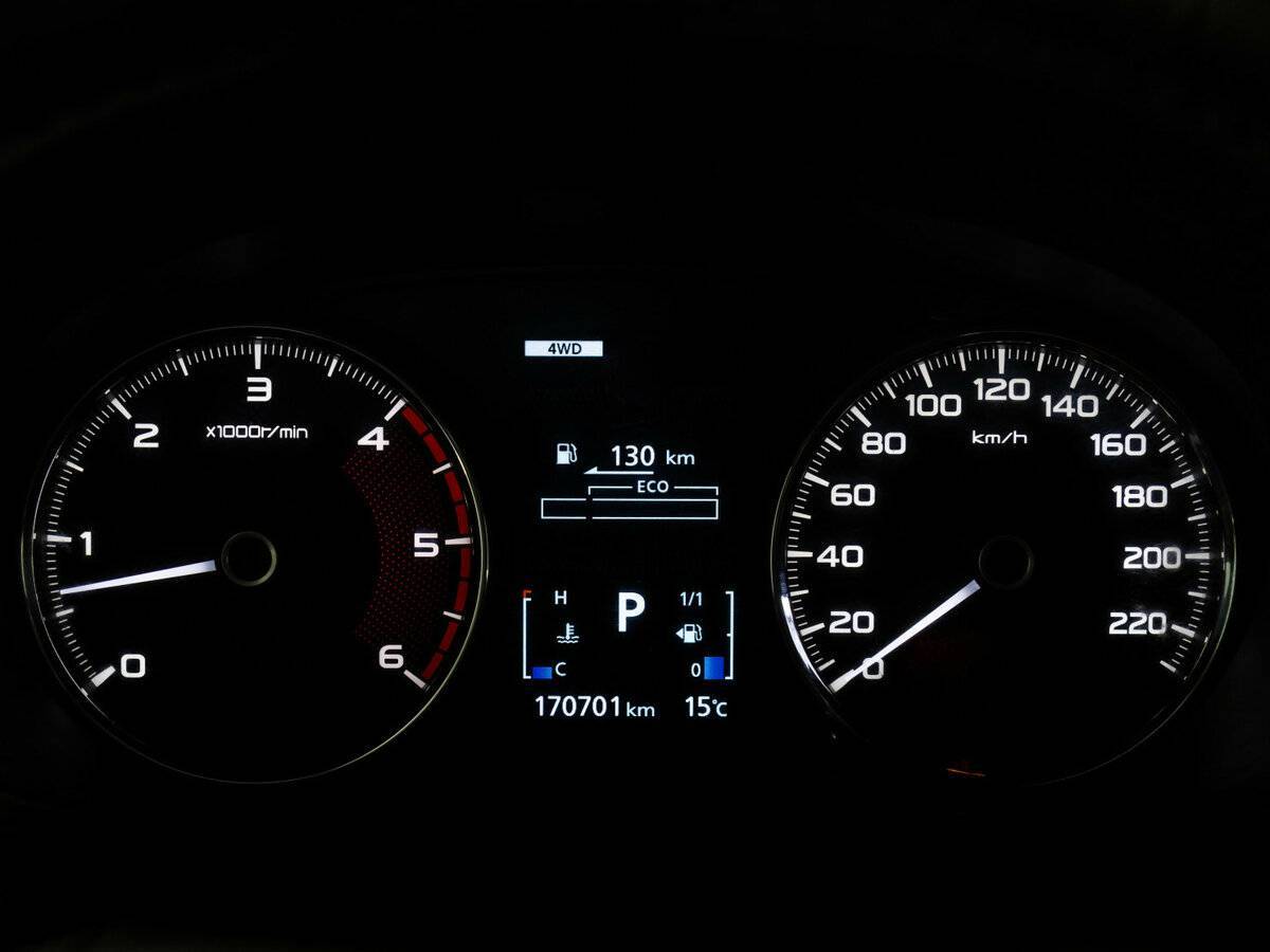 Mitsubishi Pajero Sport, 2018 Фото №22