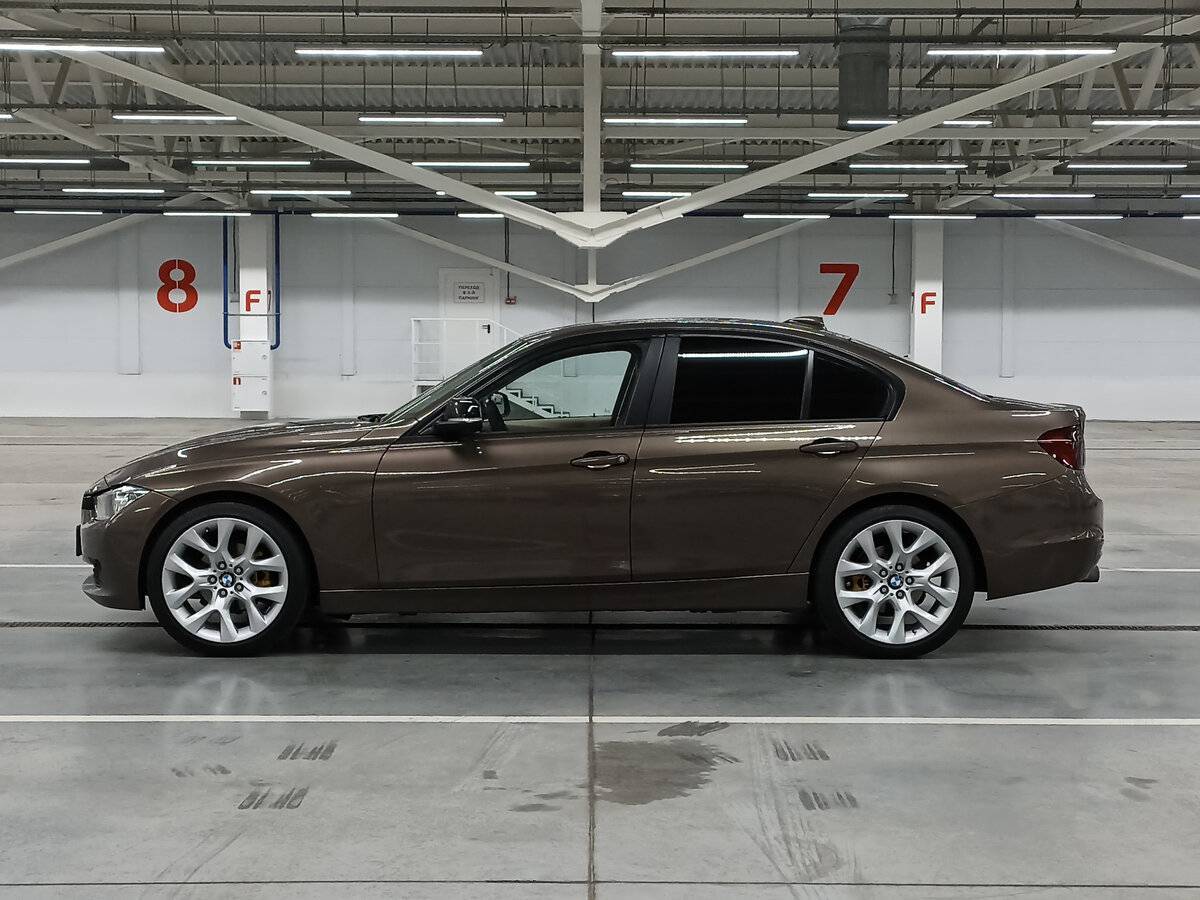 BMW 3 серии 320i, 2013 Фото №8