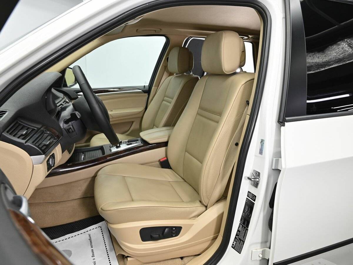 BMW X5 35i, 2012 Фото №6