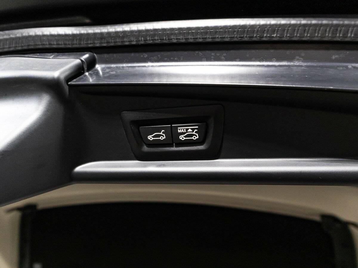 BMW 5 серии Gran Turismo 535i xDrive, 2014 Фото №16