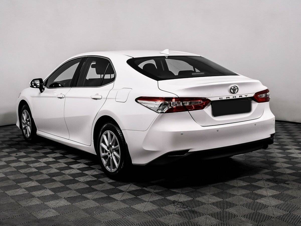 Toyota Camry, 2021 - 19 125 км. | Фото №7