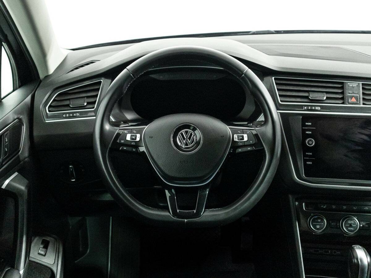 Volkswagen Tiguan, 2018 Фото №22