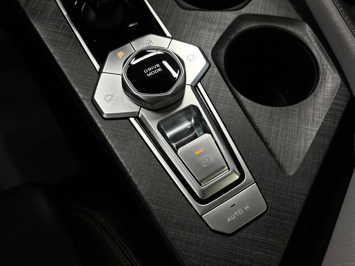 Changan UNI-V, 2023 Фото №21