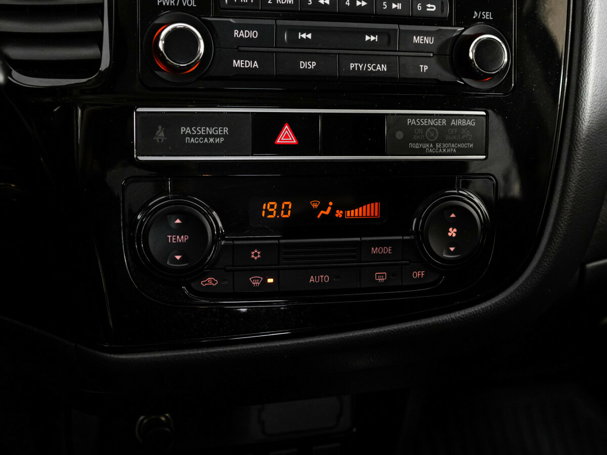 Mitsubishi Outlander III Рестайлинг 3, 2019 Фото №11