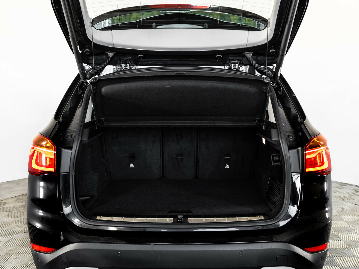 BMW X1 20i xDrive II (F48), 2017 Фото №27