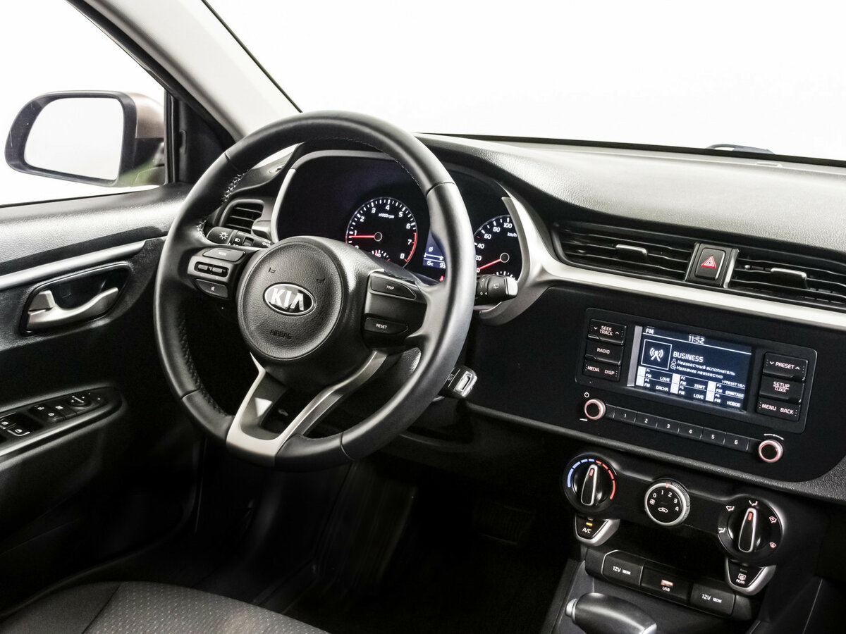 Kia Rio X IV Рестайлинг, 2020 Фото №8