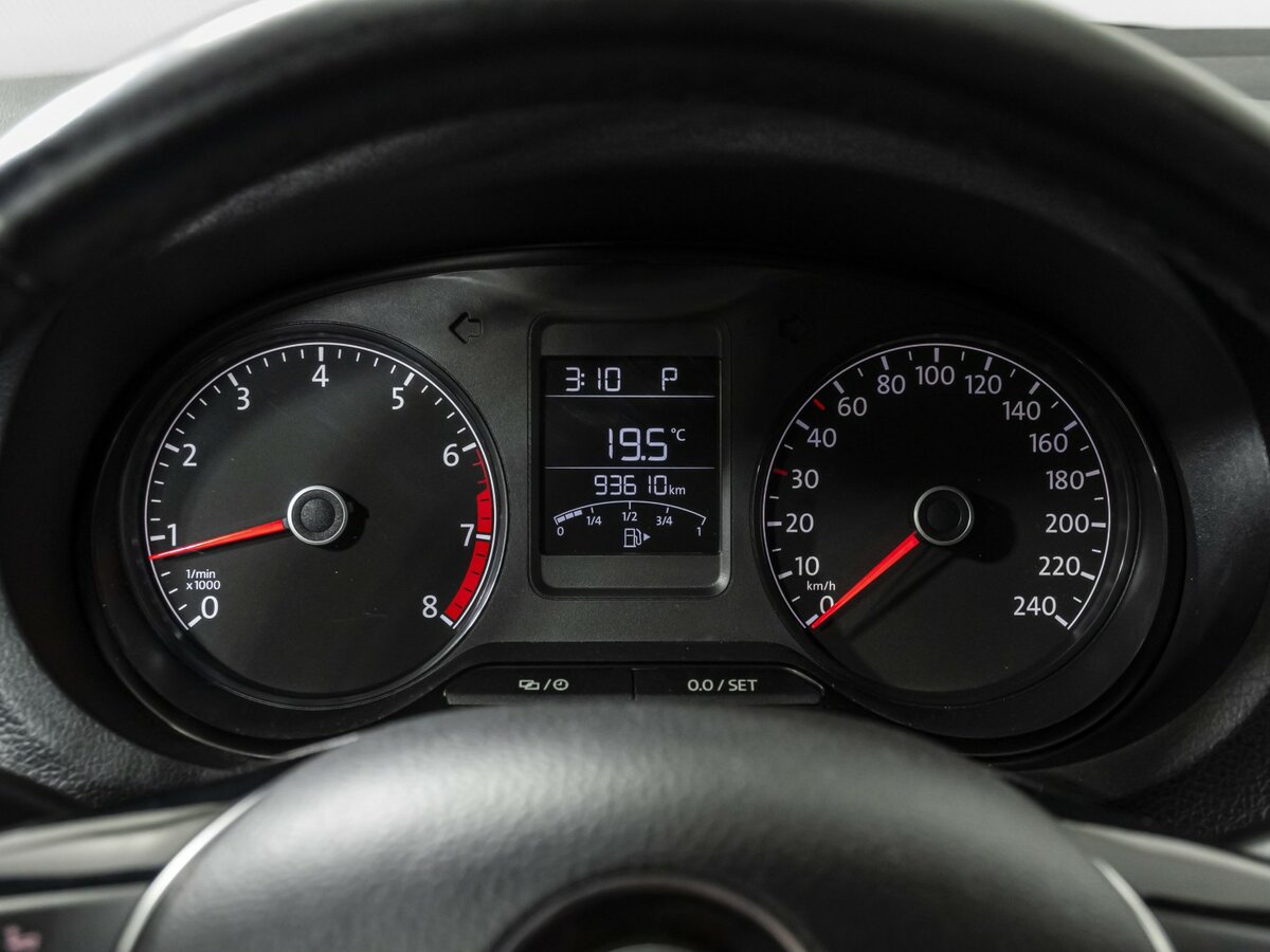 Volkswagen Polo V Рестайлинг, 2018 Фото №11