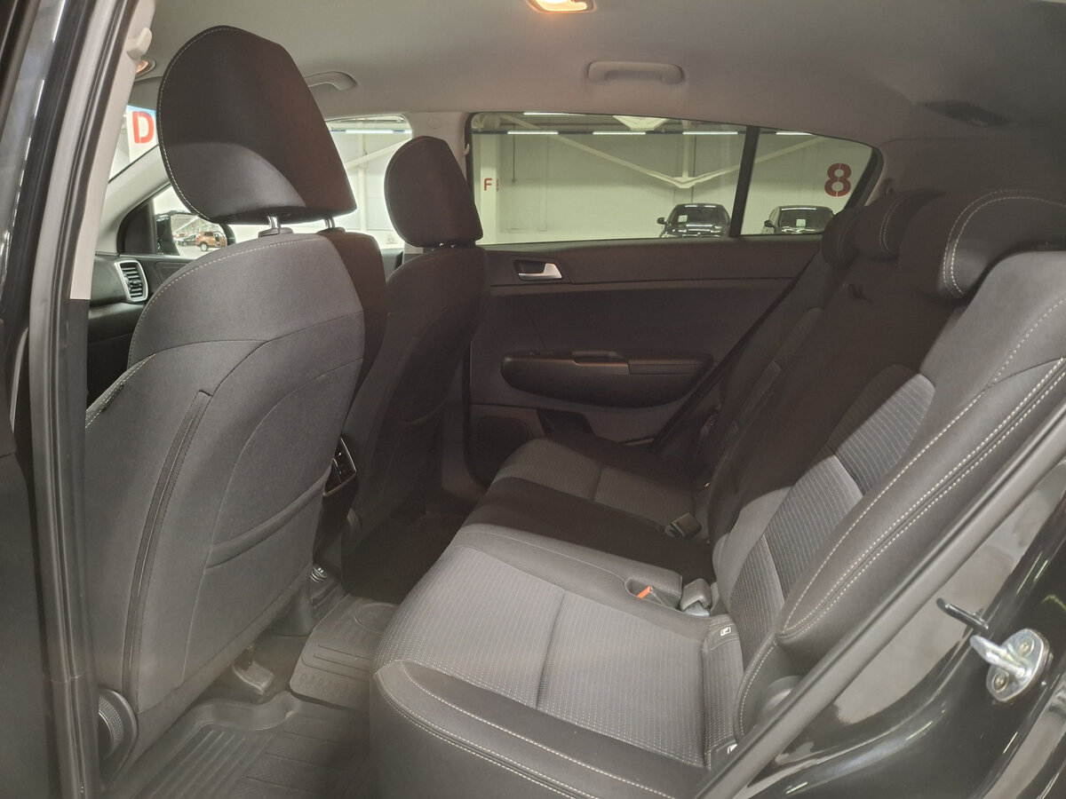 Kia Sportage IV Рестайлинг, 2020 Фото №12