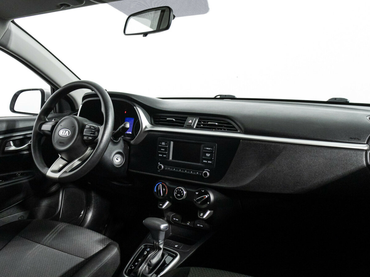 Kia Rio IV Рестайлинг, 2021 Фото №9