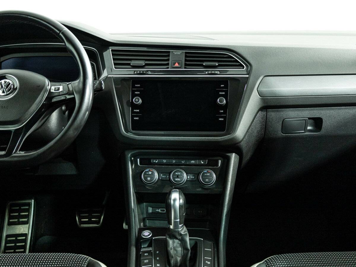 Volkswagen Tiguan II, 2019 Фото №14