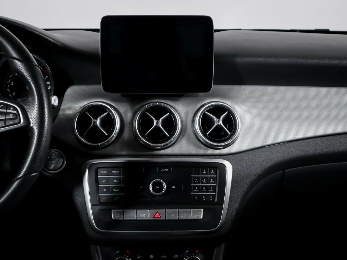 Mercedes-Benz CLA 200 I (C117, X117) Рестайлинг, 2017 Фото №11