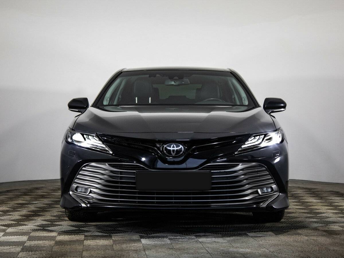 Toyota Camry VIII (XV70), 2018 - 126 806 км. | Фото №2