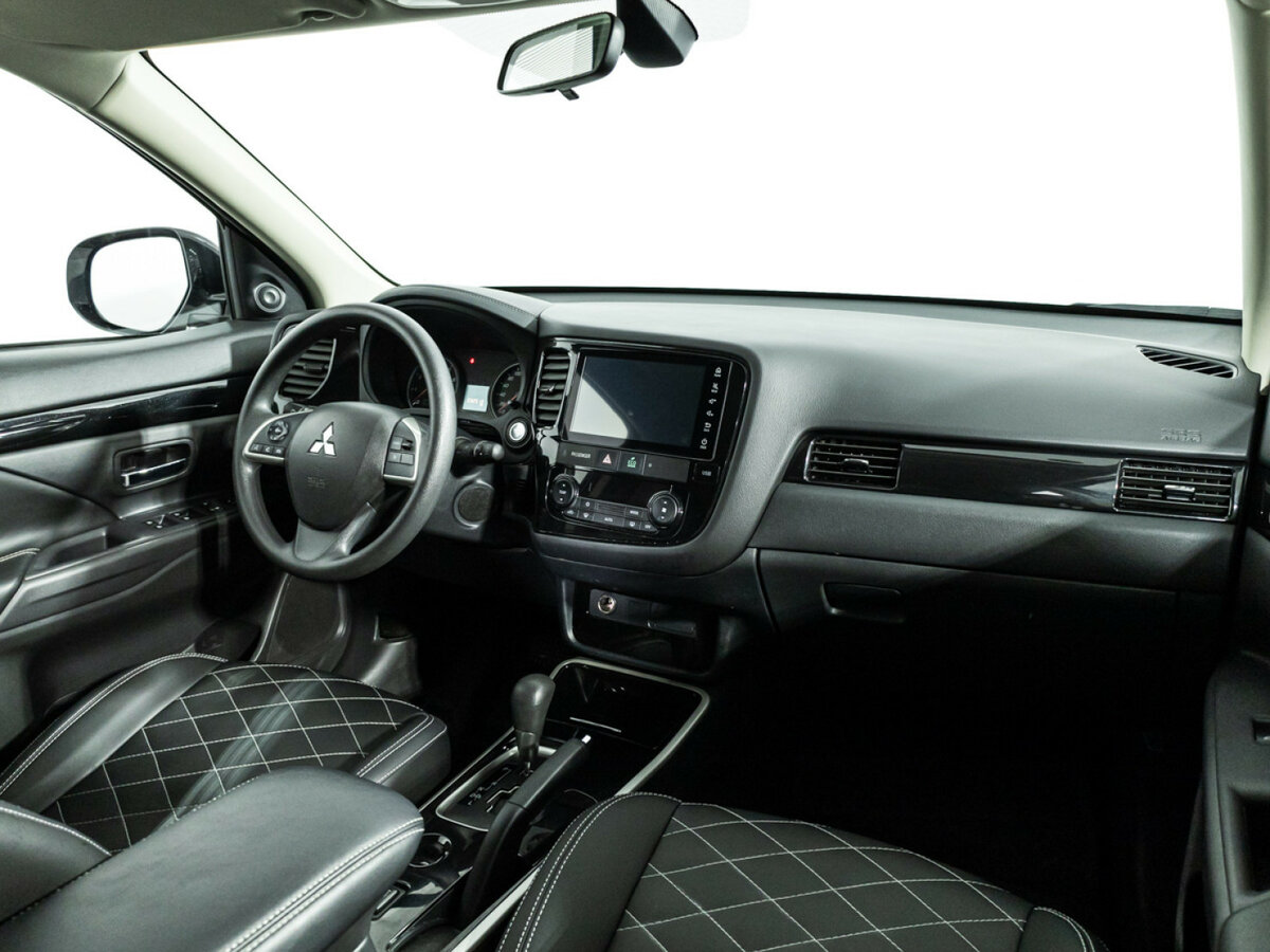 Mitsubishi Outlander III Рестайлинг 3, 2022 - 32 511 км. | Фото №7