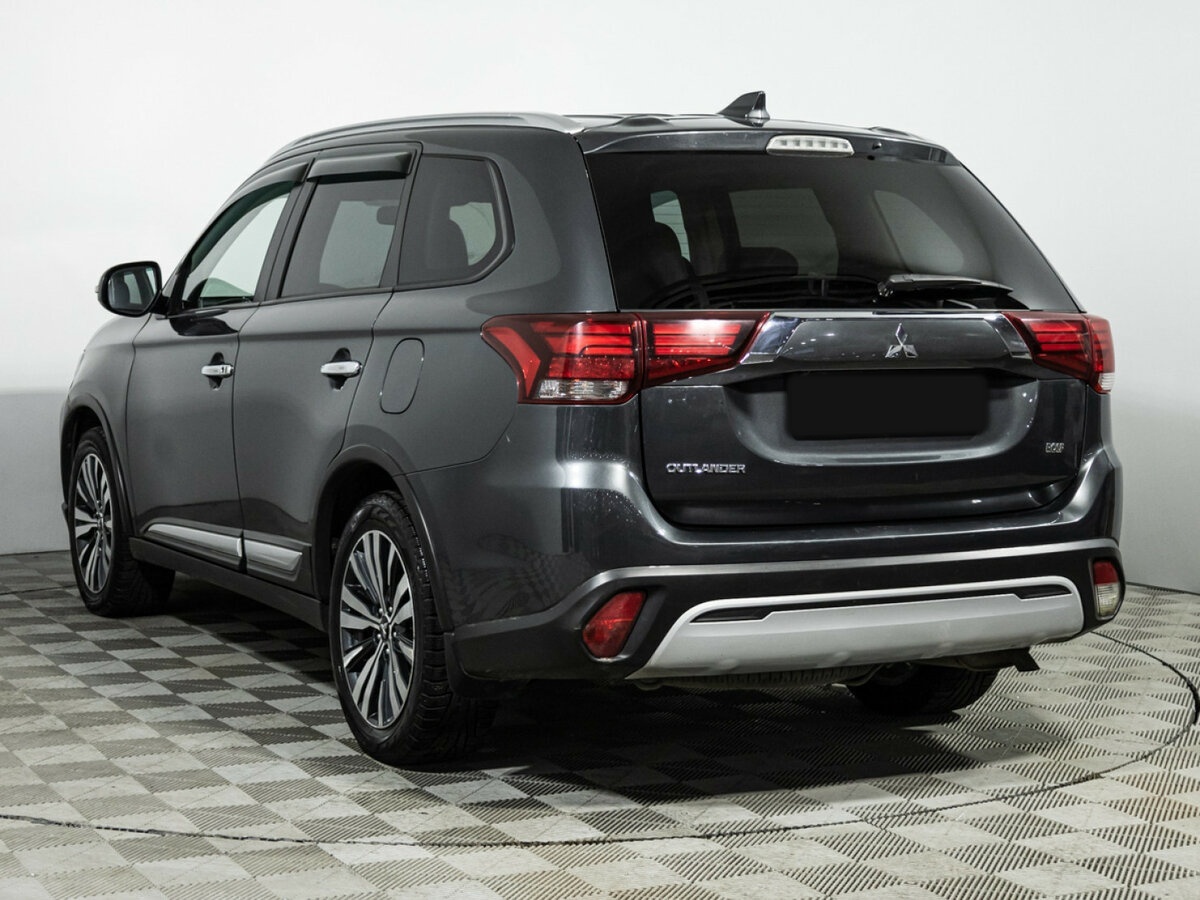 Mitsubishi Outlander III Рестайлинг 3, 2020 - 98 696 км. | Фото №6