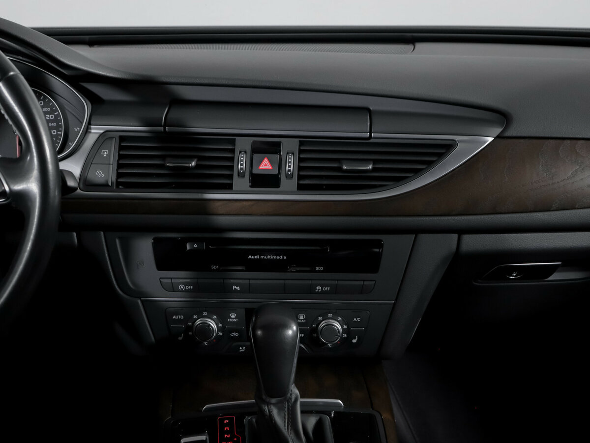 Audi A6 IV (C7) Рестайлинг, 2015 Фото №13