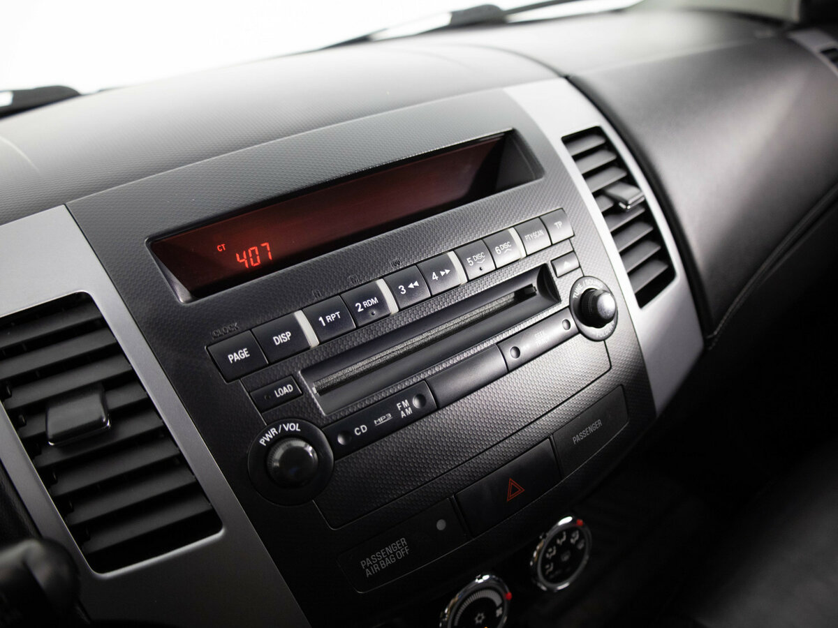 Peugeot 4007, 2012 Фото №12