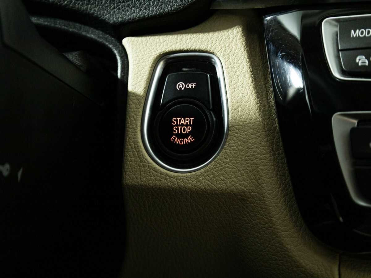 BMW 3 серии 318i VI (F3x) Рестайлинг, 2015 Фото №17