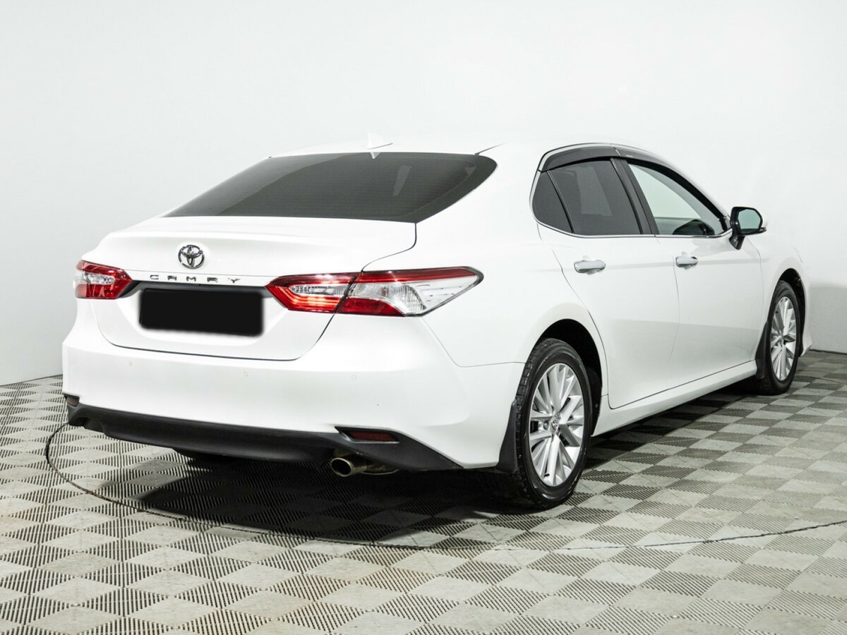 Toyota Camry VIII (XV70) Рестайлинг, 2021 - 129 793 км. | Фото №4