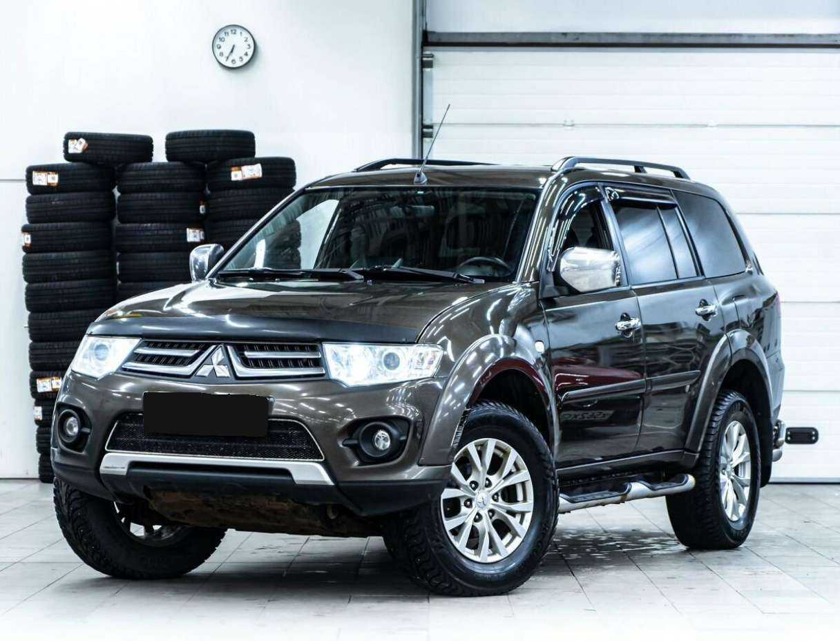 Mitsubishi Pajero Sport, 2014 Фото №1