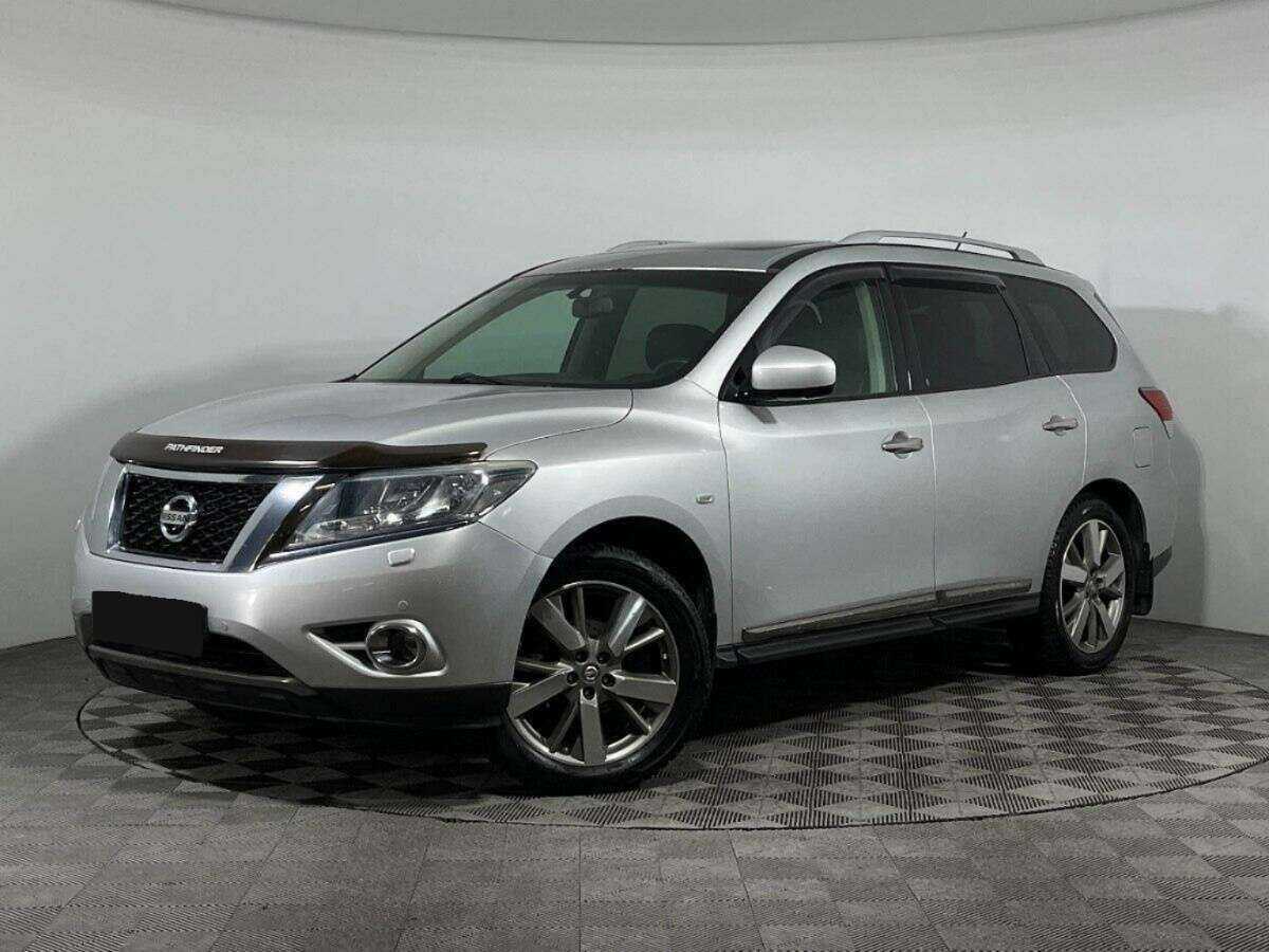 Nissan Pathfinder, 2015 - 132 655 км. | Фото №1