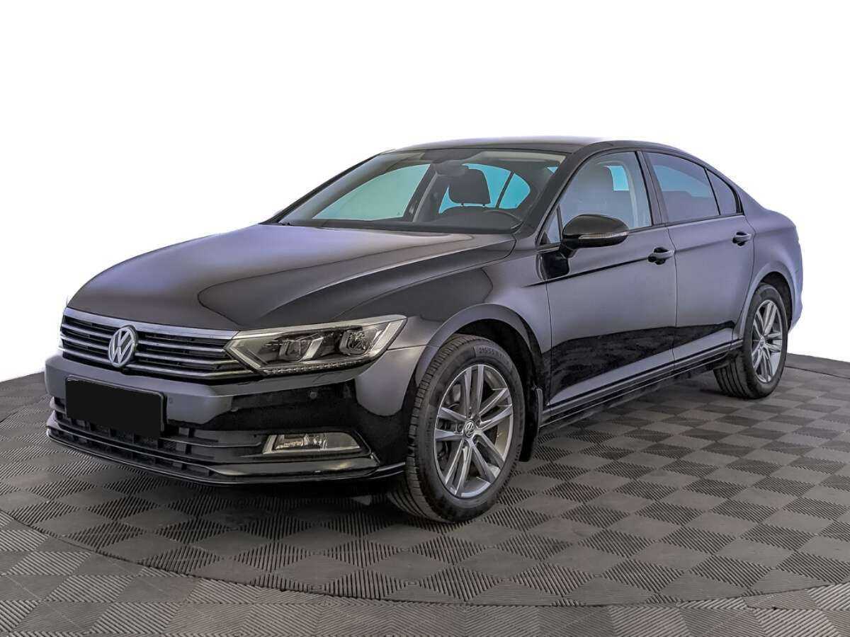 Volkswagen Passat, 2016 - 61 012 км. | Фото №1