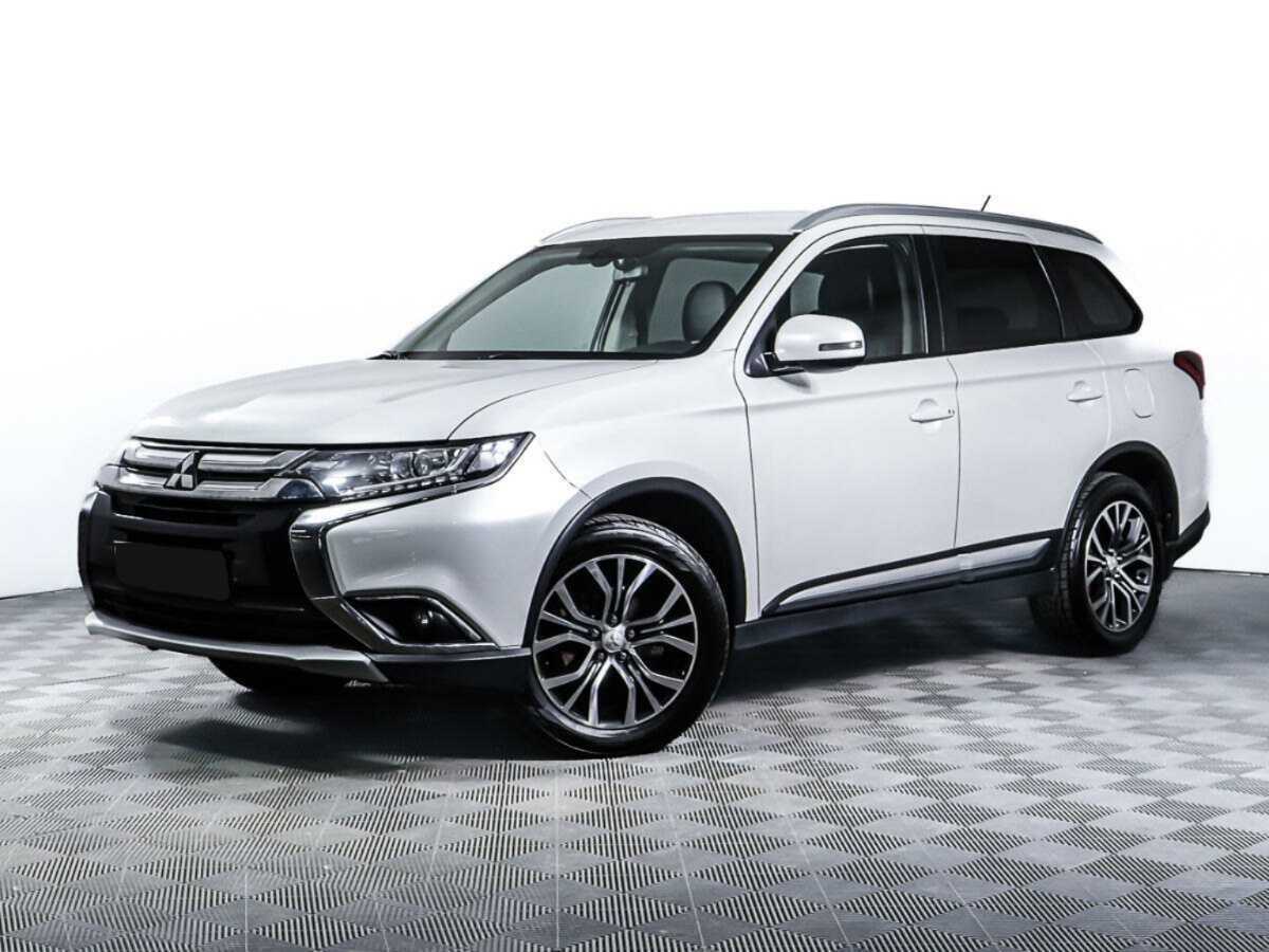 Mitsubishi Outlander, 2016 - 129 798 км. | Фото №1
