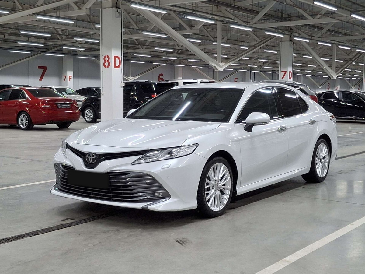 Toyota Camry VIII (XV70), 2020 - 95 405 км. | Фото №1